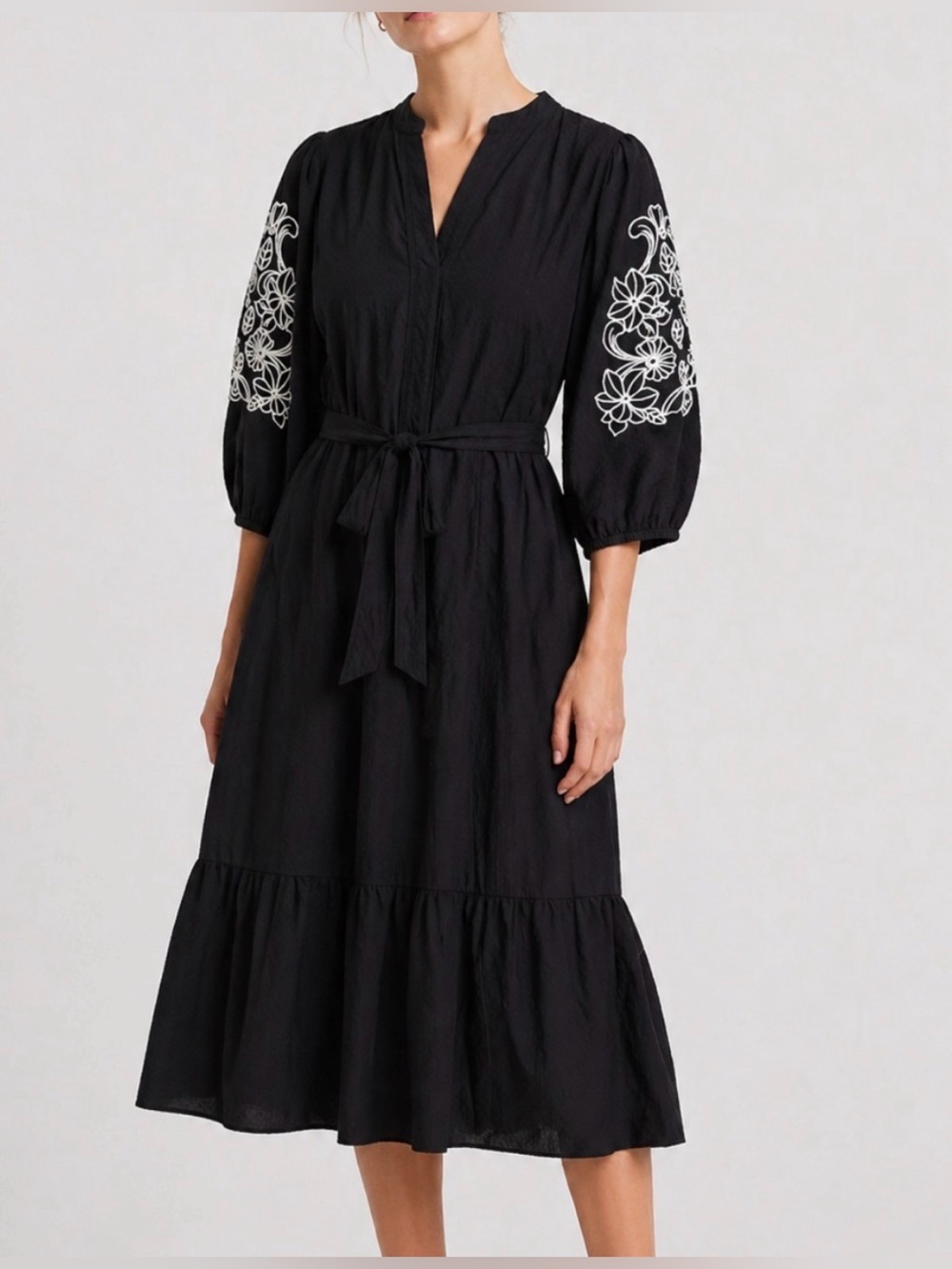 Draper James RSVP black midi dress with floral embroidery on sleeves, size XXL